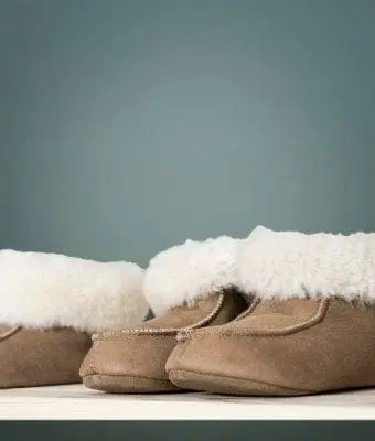 Lammfell-Hausschuhe | Wollbetten