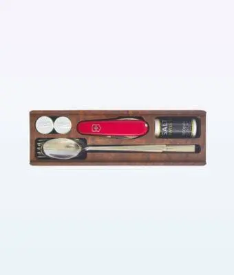 Swiss To Go Mini Picnic Set | Wood and Luxury
