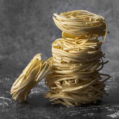 Negozio diretto Swiss Made 53 vermicelli-noodles-vs-spaghetti