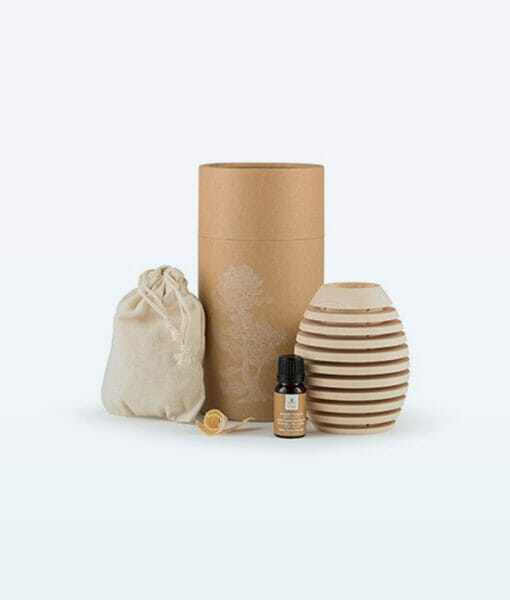 Natural beeswax diffuser kit for a relaxing home fragrance experience.
